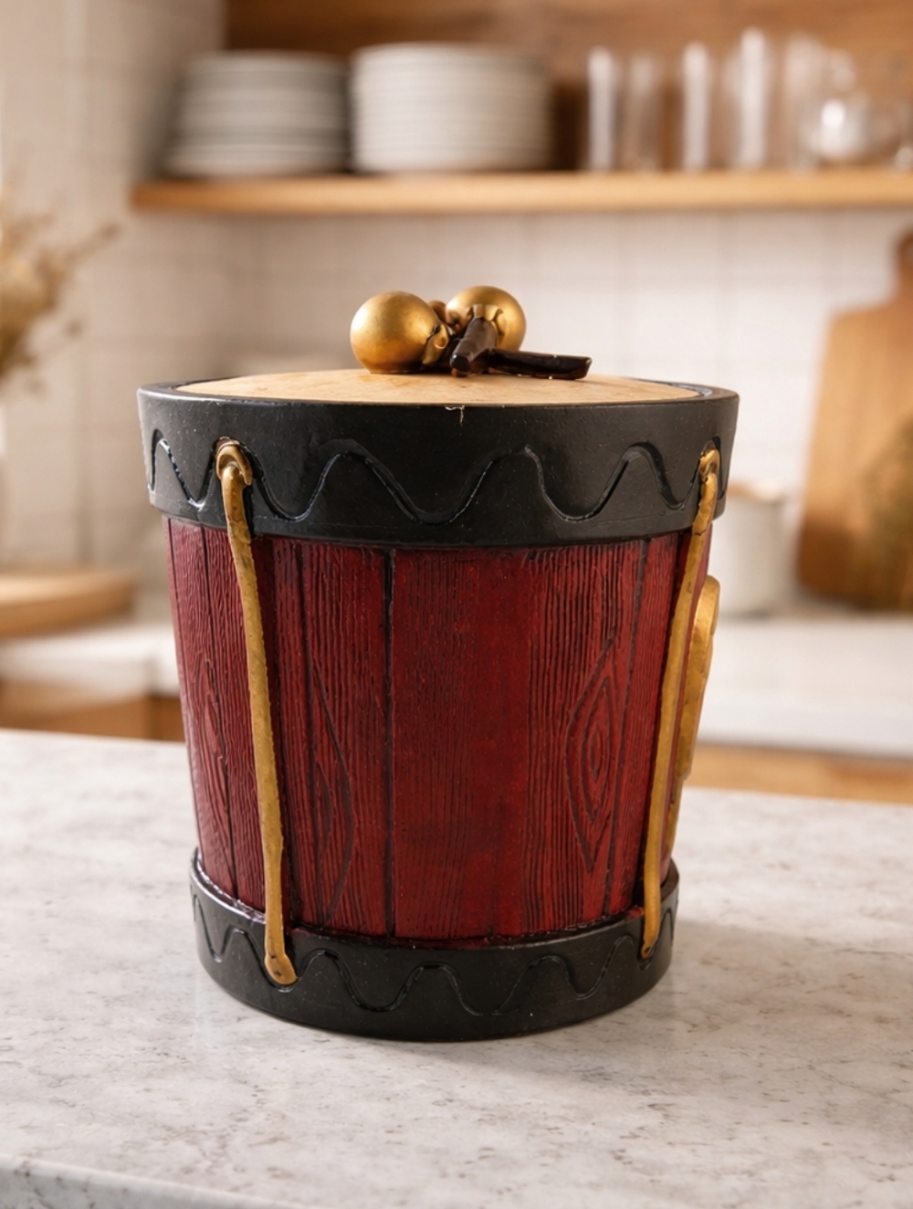 𝟓𝟎'𝐬/𝟔𝟎'𝐬 𝐄𝐚𝐠𝐥𝐞 𝐔𝐧𝐢𝐨𝐧 𝐔𝐒𝐀 𝐒𝐡𝐢𝐞𝐥𝐝 𝐂𝐨𝐨𝐤𝐢𝐞 𝐉𝐚𝐫 - Picture 3 of 11